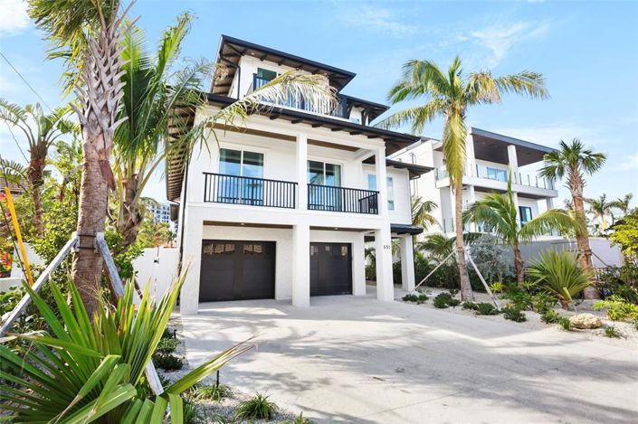 Image No.1-Propriété de 8 chambres à vendre à Sarasota
