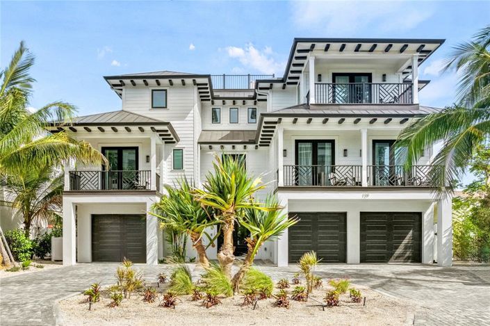 Image No.1-Propriété de 10 chambres à vendre à Sarasota