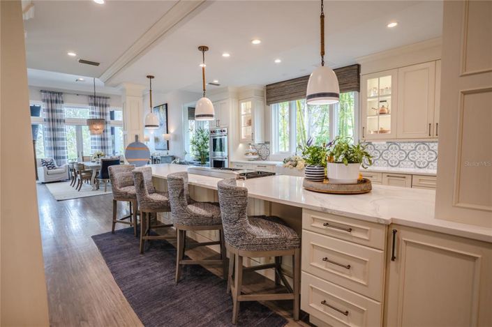 Image No.14-4 Bed Property for sale