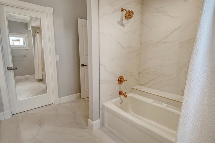 Image No.31-4 Bed Property for sale