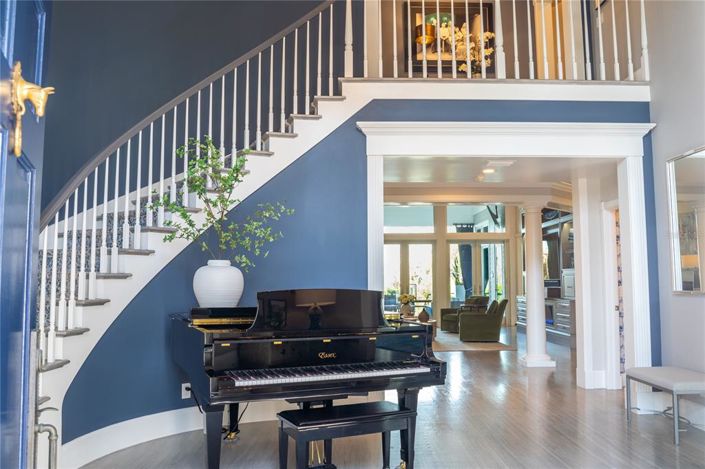 Image No.9-4 Bed Property for sale