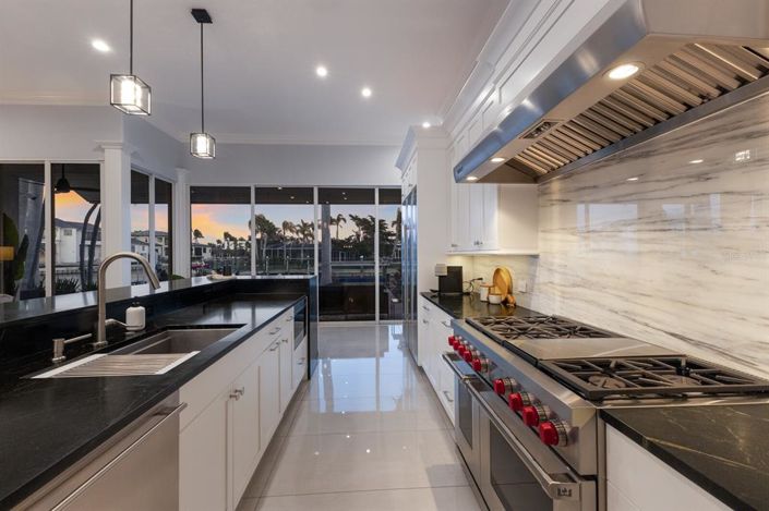 Image No.13-Propriété de 4 chambres à vendre à Sarasota