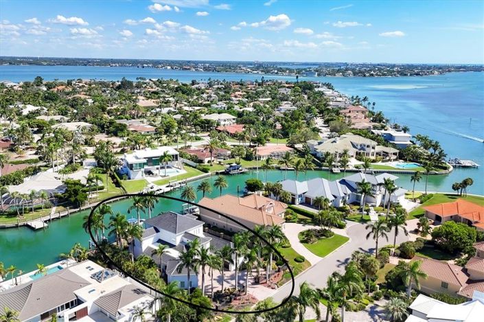 Image No.86-Propriété de 4 chambres à vendre à Sarasota