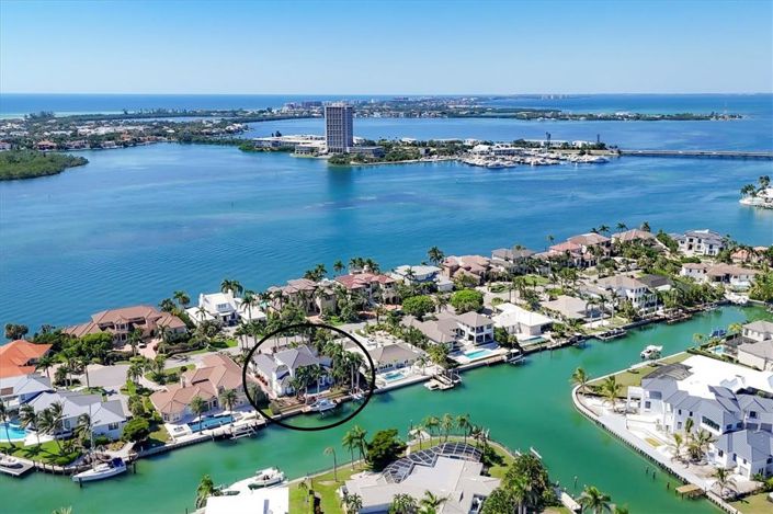 Image No.89-Propriété de 4 chambres à vendre à Sarasota