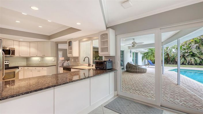 Image No.22-3 Bed Property for sale