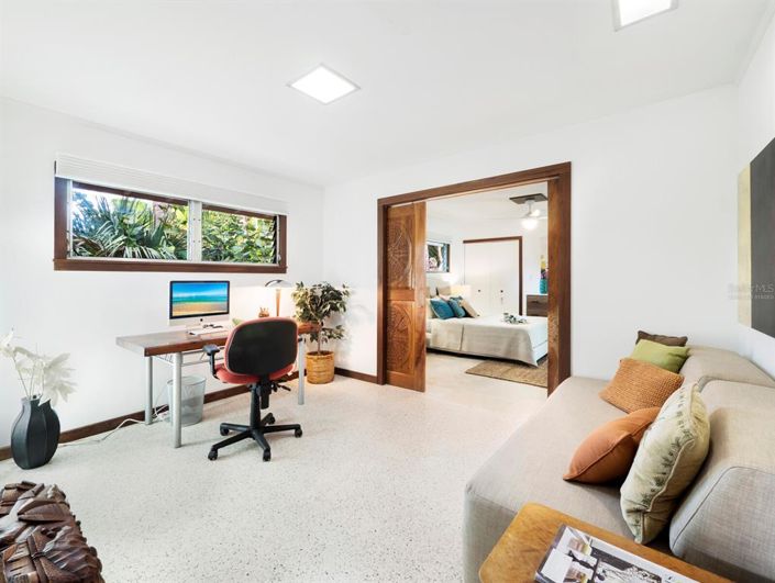 Image No.19-3 Bed Property for sale