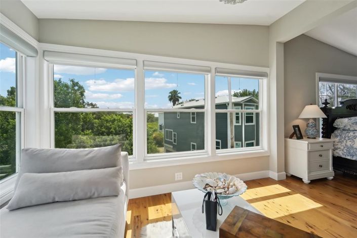 Image No.31-3 Bed Property for sale