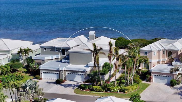 Image No.1-4 Bed Property for sale