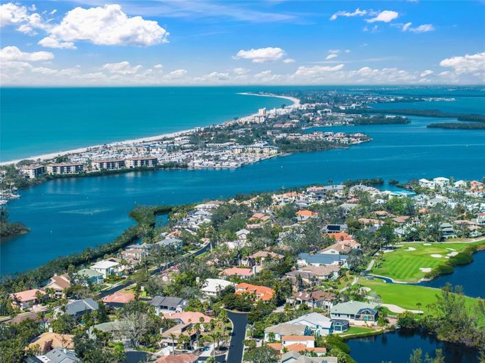 Image No.46-3 Bed Property for sale