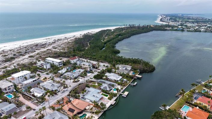 Image No.7-3 Bed Property for sale