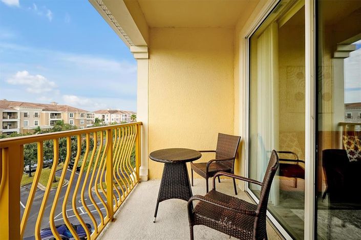 Image No.25-3 Bed Property for sale