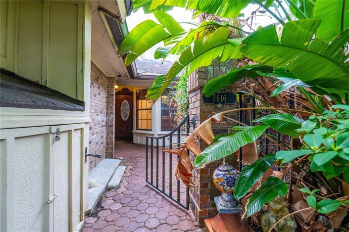 Image No.4-3 Bed Property for sale