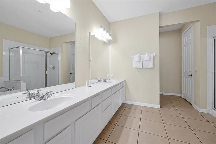 Image No.16-Propriété de 2 chambres à vendre à Orlando