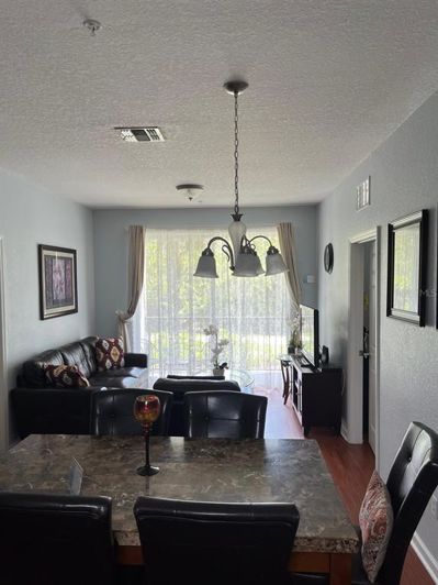 Image No.4-3 Bed Property for sale