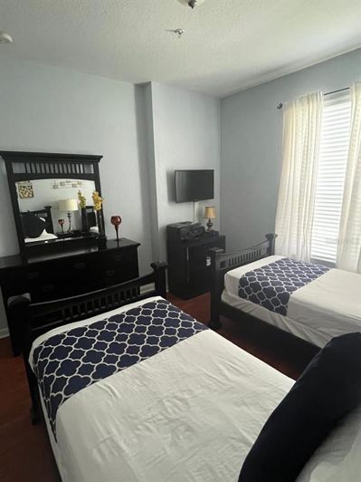 Image No.41-3 Bed Property for sale