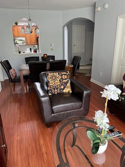 Image No.8-3 Bed Property for sale