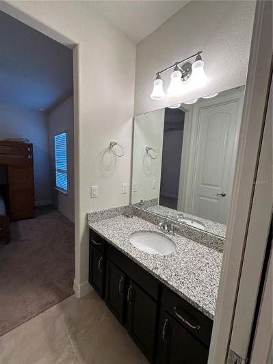 Image No.28-7 Bed Property for sale