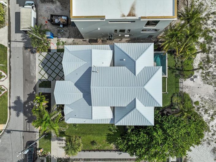 Image No.12-5 Bed Property for sale