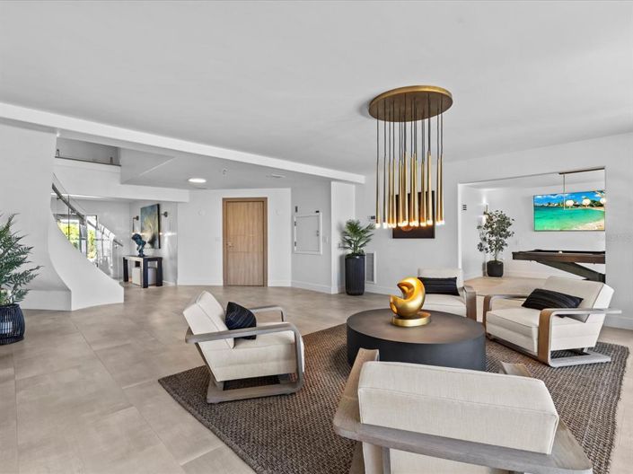 Image No.18-5 Bed Property for sale