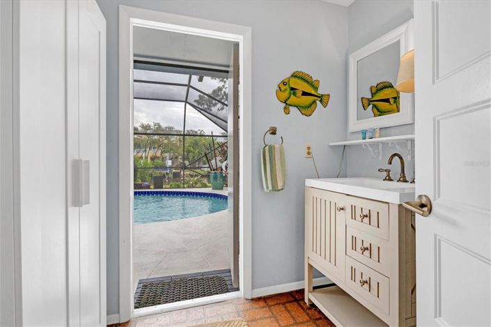 Image No.42-2 Bed Property for sale