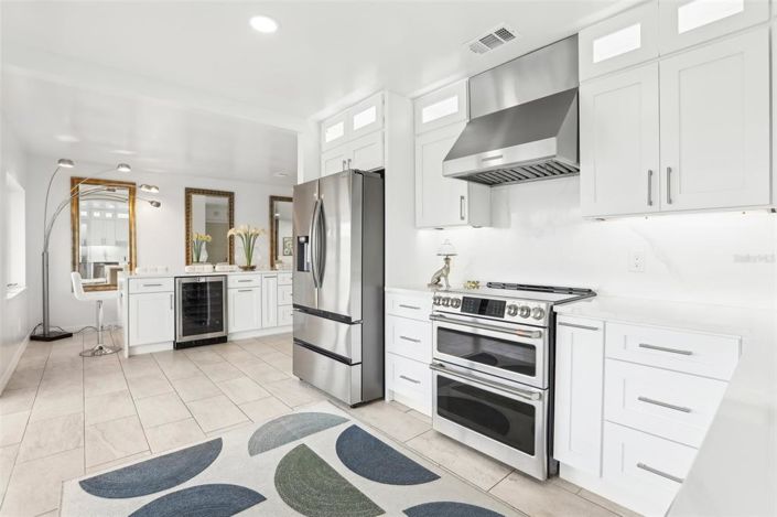 Image No.18-3 Bed Property for sale