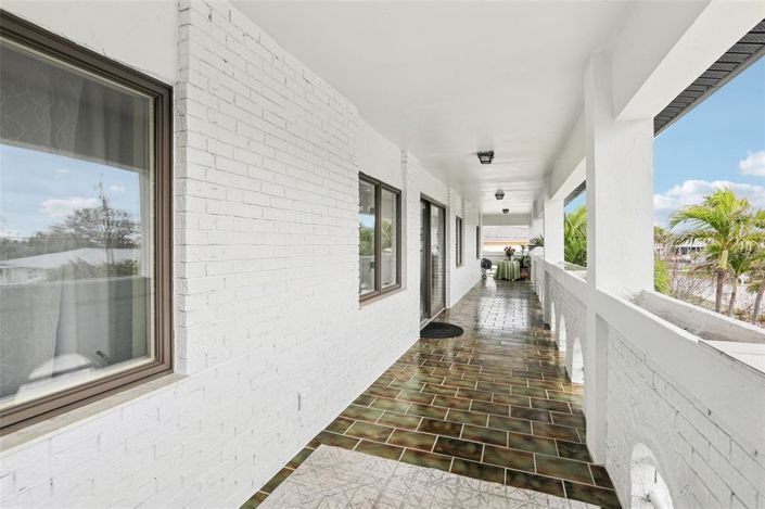 Image No.22-3 Bed Property for sale