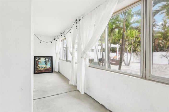 Image No.46-3 Bed Property for sale