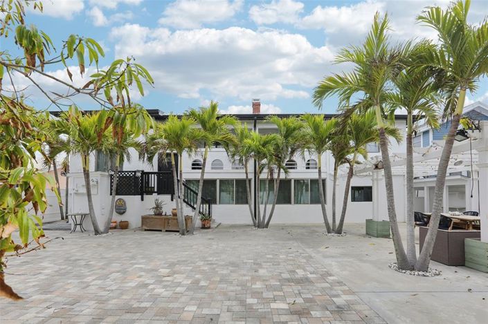 Image No.48-3 Bed Property for sale