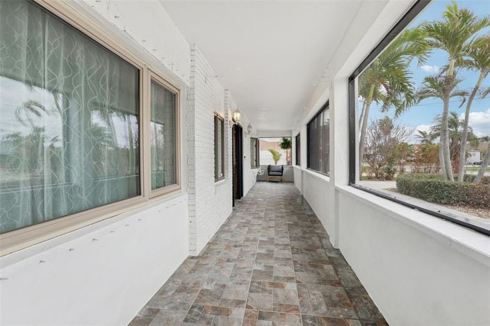 Image No.5-3 Bed Property for sale