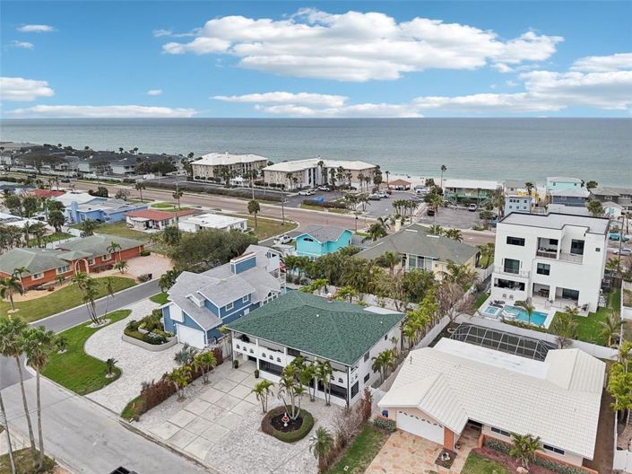 Image No.55-3 Bed Property for sale