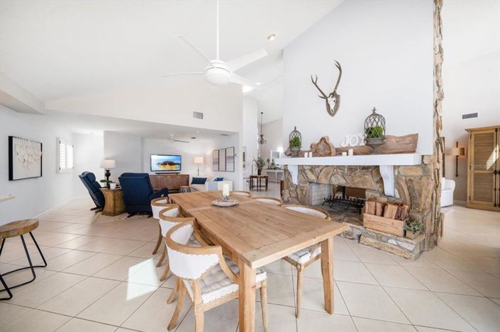 Image No.27-2 Bed Property for sale