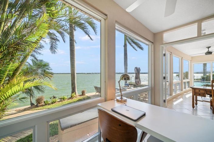 Image No.44-2 Bed Property for sale