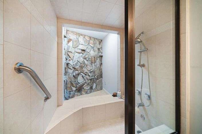 Image No.54-2 Bed Property for sale