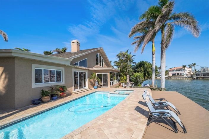 Image No.59-2 Bed Property for sale