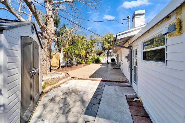 Image No.44-3 Bed Property for sale