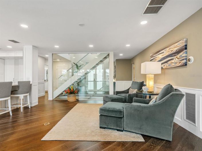 Image No.11-3 Bed Property for sale