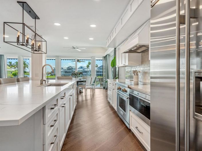 Image No.14-3 Bed Property for sale