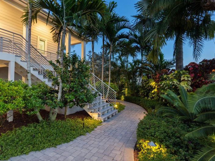 Image No.50-3 Bed Property for sale