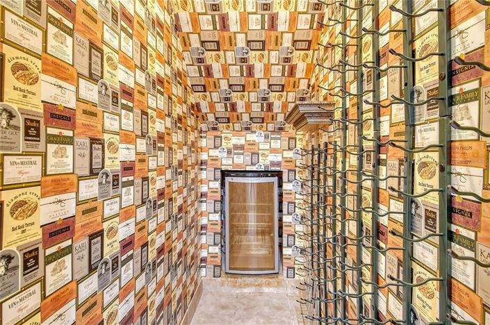 Image No.14-3 Bed Property for sale