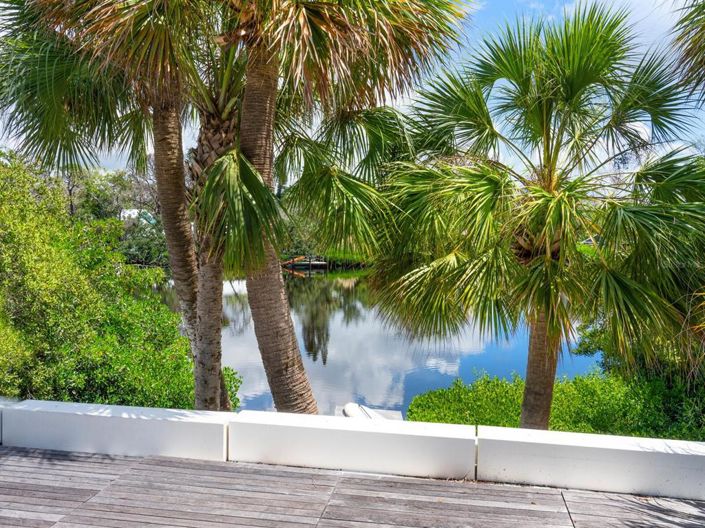 Image No.38-3 Bed Property for sale