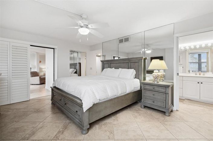 Image No.15-3 Bed Property for sale