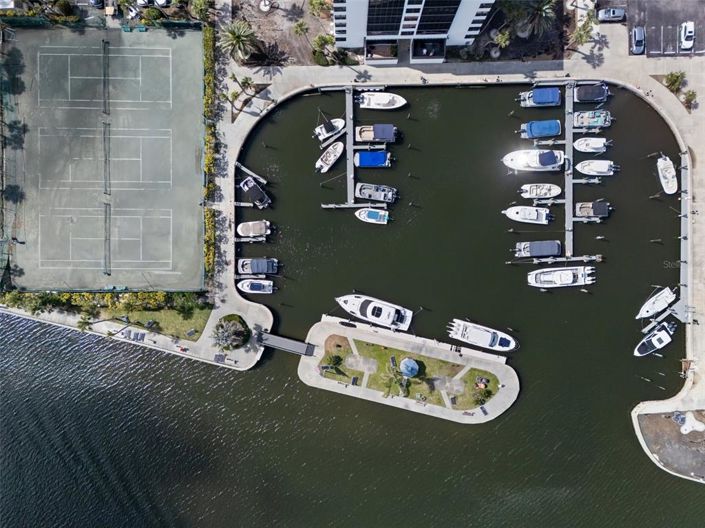 Image No.26-3 Bed Property for sale