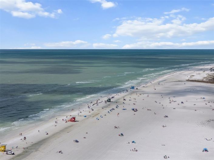 Image No.36-3 Bed Property for sale