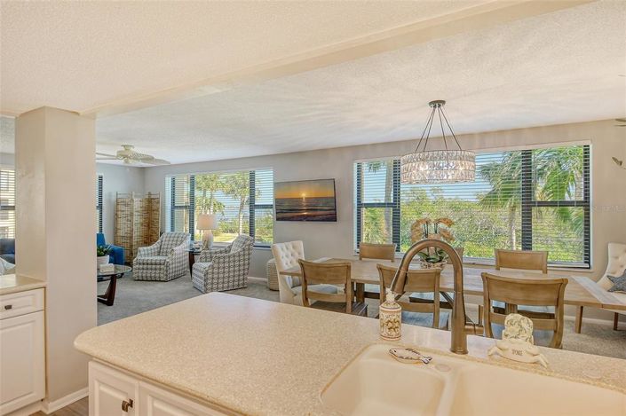 Image No.21-Propriété de 2 chambres à vendre à Sarasota