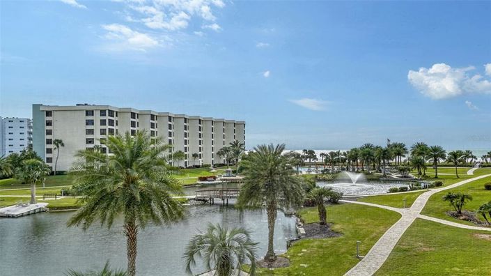 Image No.1-2 Bed Property for sale