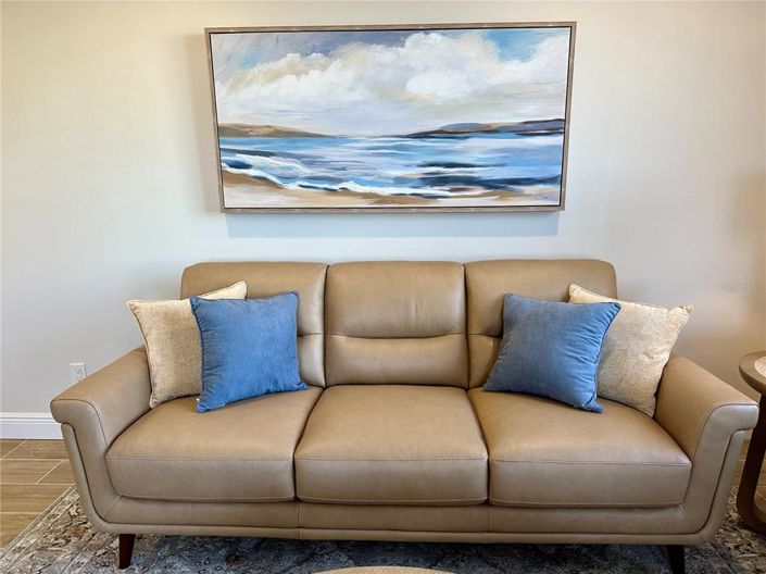 Image No.14-2 Bed Property for sale