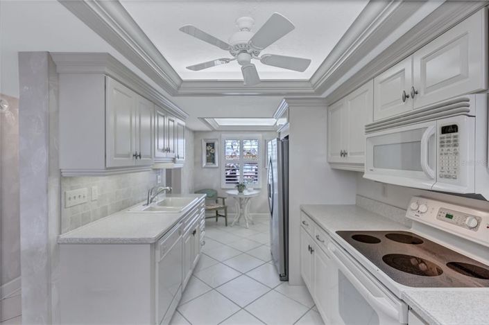 Image No.28-2 Bed Property for sale