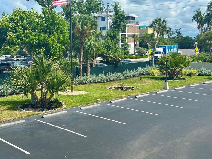 Image No.67-2 Bed Property for sale