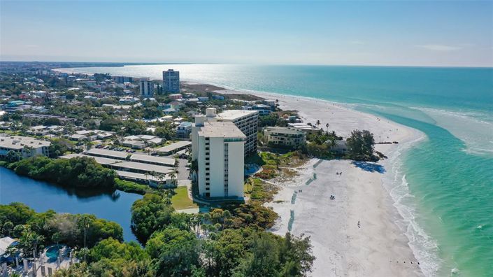 Image No.3-2 Bed Property for sale