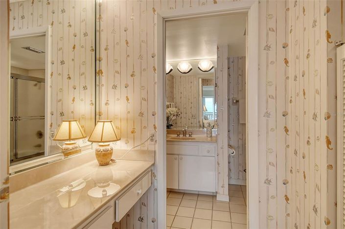 Image No.32-2 Bed Property for sale